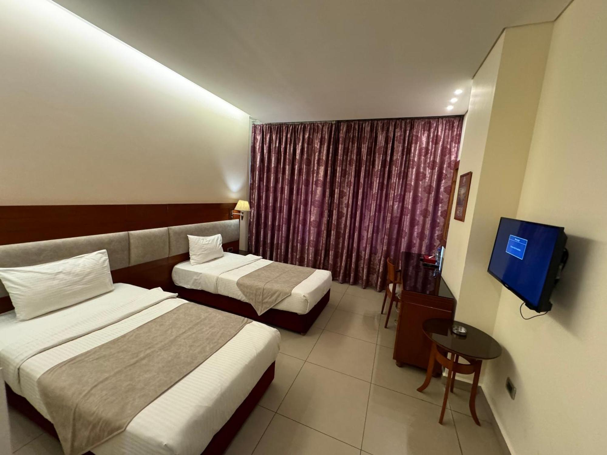 Duroy Hotel By Beverly Beirut Eksteriør billede