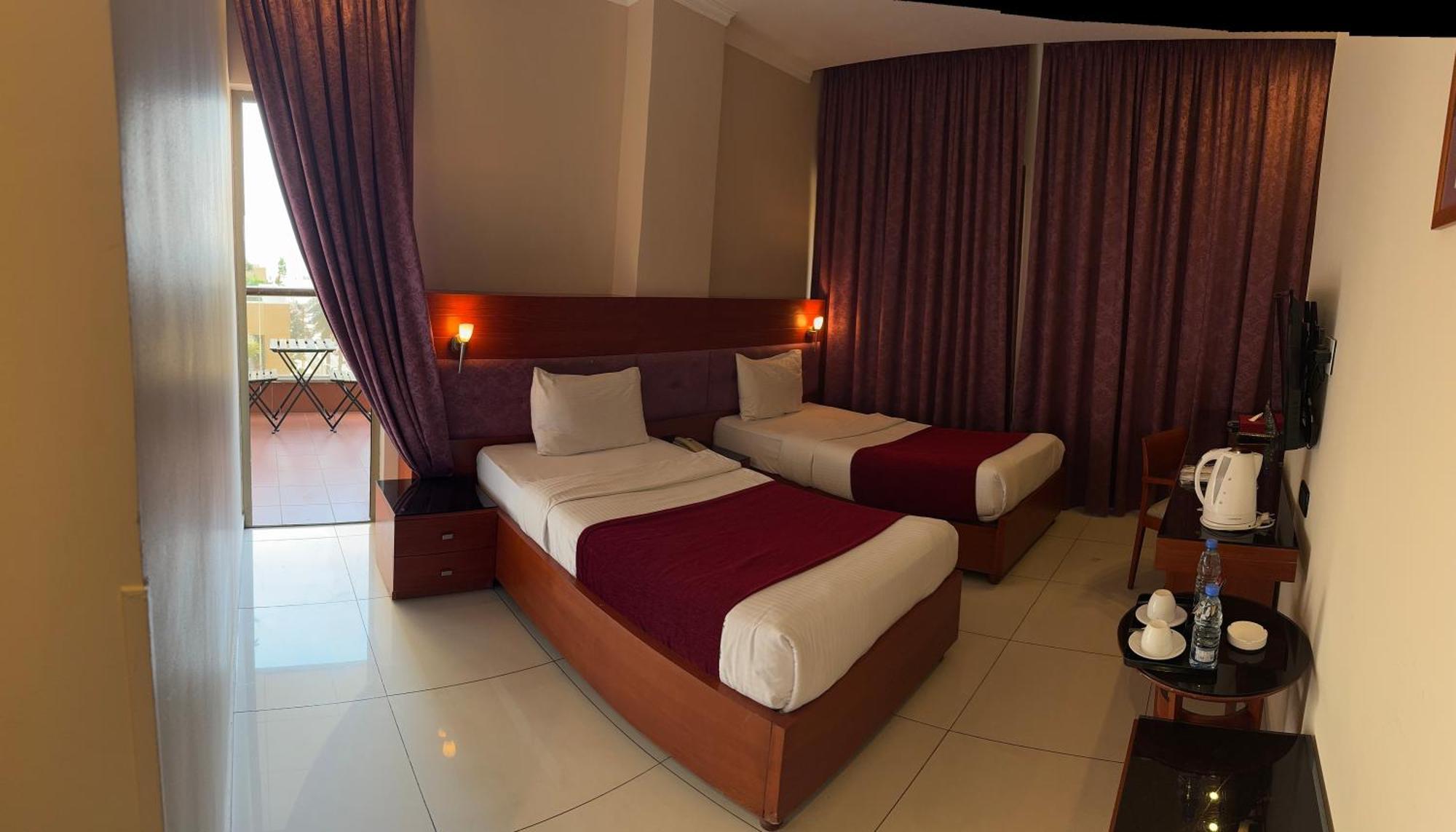 Duroy Hotel By Beverly Beirut Eksteriør billede